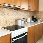 Helianthus Apartment *